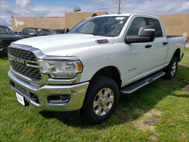 2024 RAM 2500 Big Horn Crew Cab 4x4 64 Box 2024 RAM 2500 Big Horn Crew Cab 4x4 64 Box