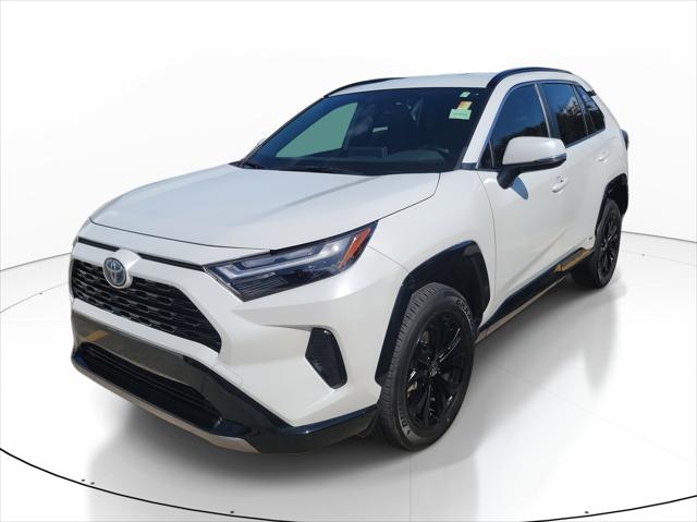 2024 Toyota RAV4 Hybrid SE