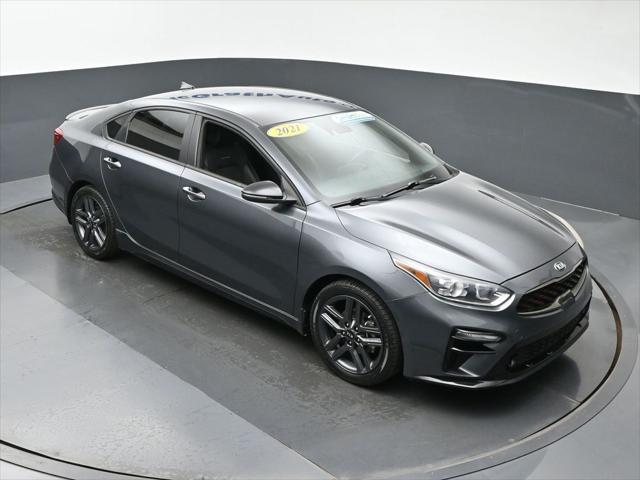 2021 Kia Forte GT-Line 2021 Kia Forte GT-Line