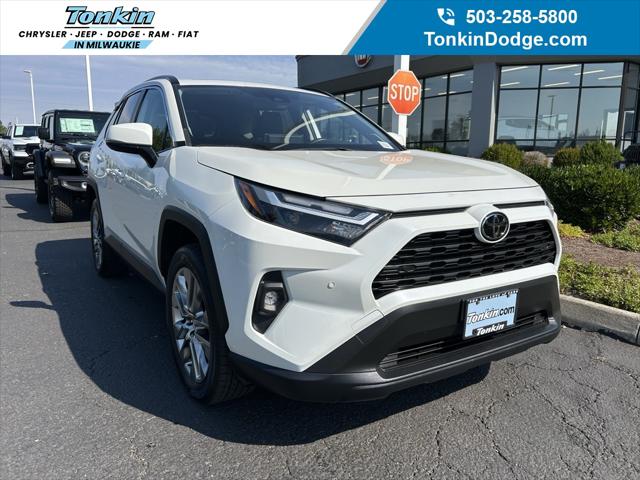 2022 Toyota RAV4 XLE Premium 2022 Toyota RAV4 XLE Premium