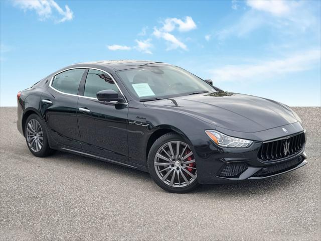 2022 Maserati Ghibli Modena Q4