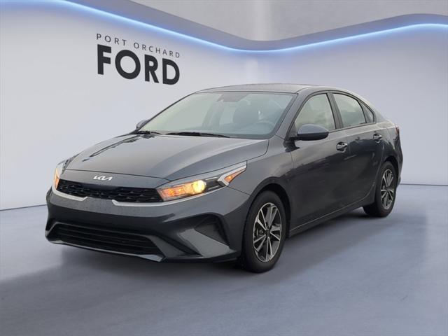 2022 Kia Forte LXS 2022 Kia Forte LXS