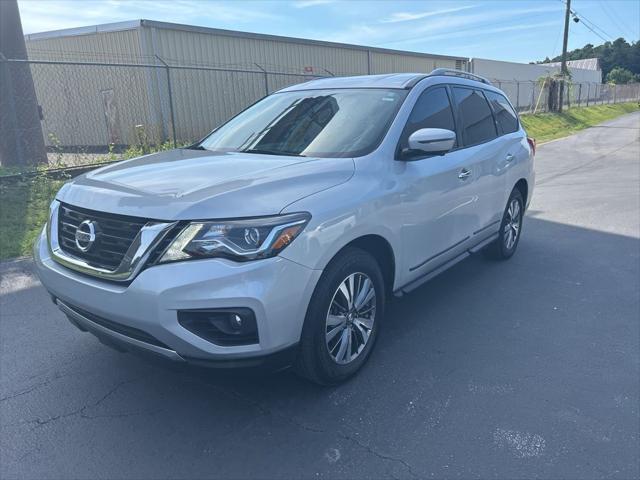 2020 Nissan Pathfinder SL 2WD