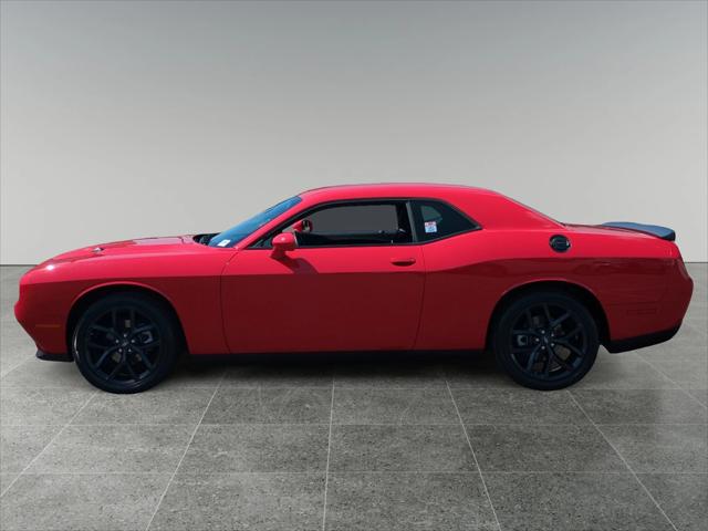 2022 Dodge Challenger SXT 2022 Dodge Challenger SXT