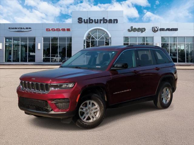 2023 Jeep Grand Cherokee Laredo 4x4