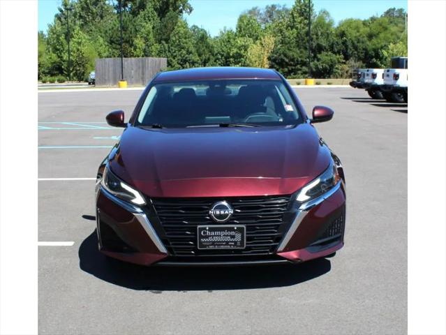 2023 Nissan Altima SV FWD