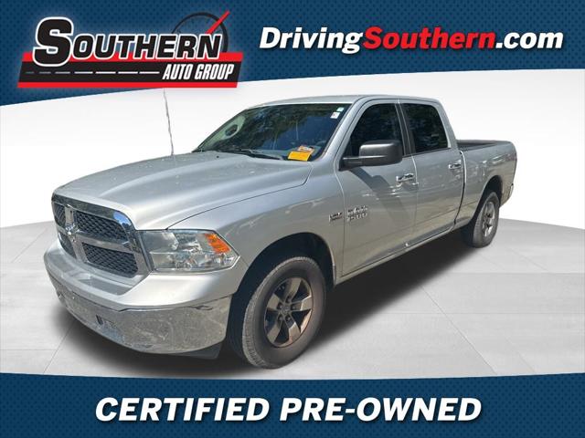 2017 RAM 1500 SLT Crew Cab 4x4 64 Box