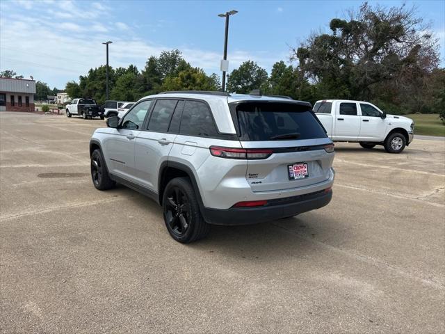 2023 Jeep Grand Cherokee Altitude 4x4