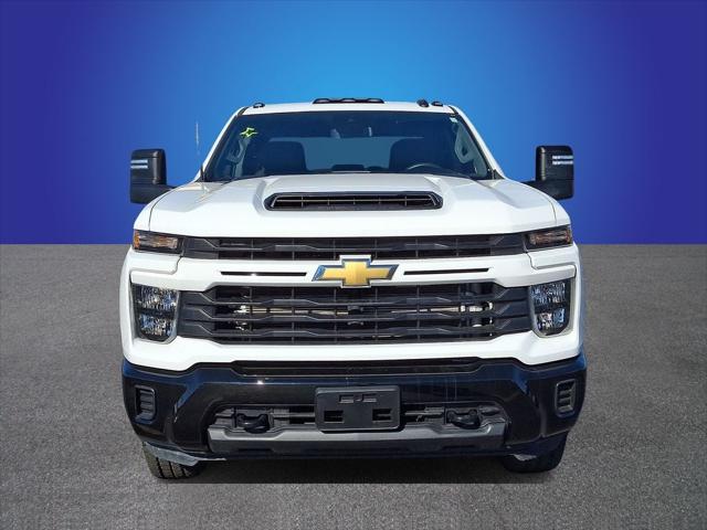 2024 Chevrolet Silverado 2500HD 4WD Crew Cab Standard Bed Custom