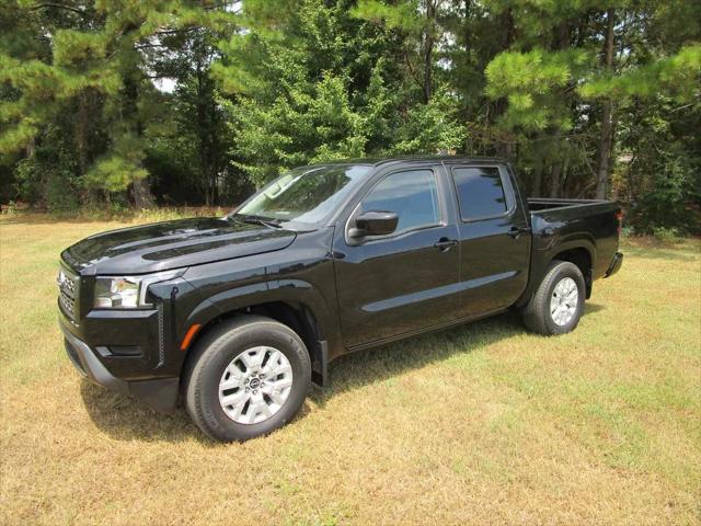 2022 Nissan Frontier Crew Cab SV 4x2