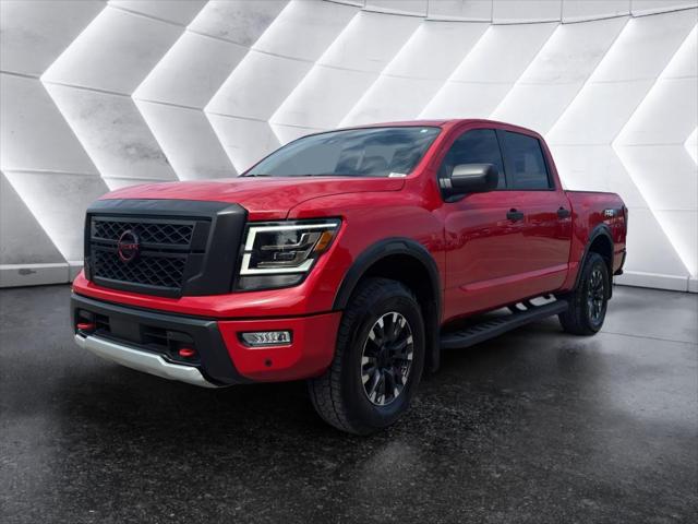 2024 Nissan TITAN Crew Cab PRO-4X 4x4 2024 Nissan TITAN Crew Cab PRO-4X 4x4