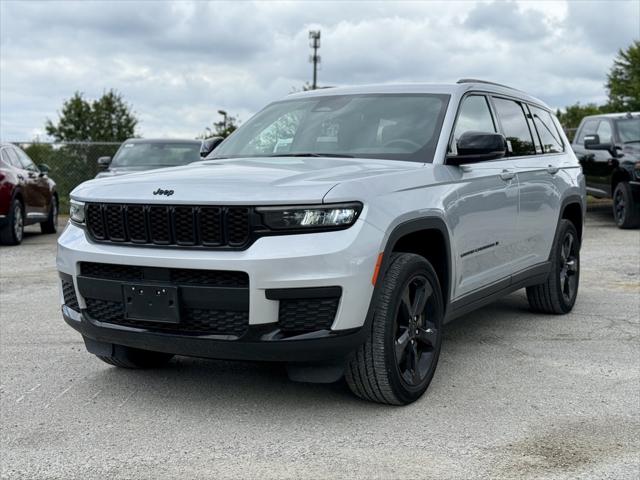 2023 Jeep Grand Cherokee L Altitude 4x4