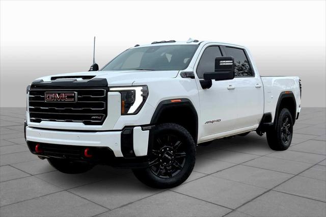 2025 GMC Sierra 2500HD 4WD Crew Cab Standard Bed AT4