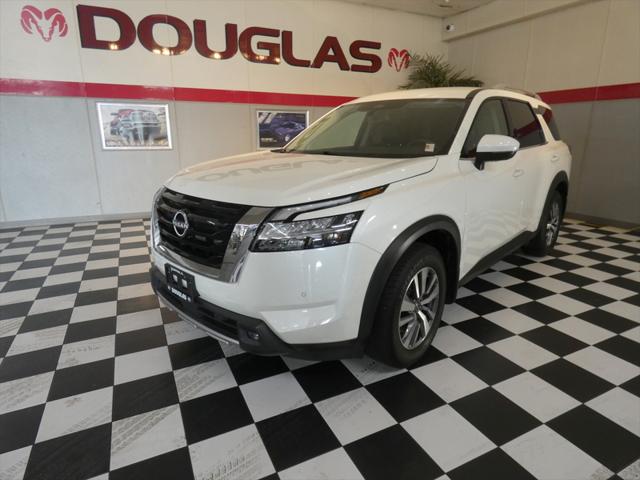 2022 Nissan Pathfinder SL 4WD 2022 Nissan Pathfinder SL 4WD