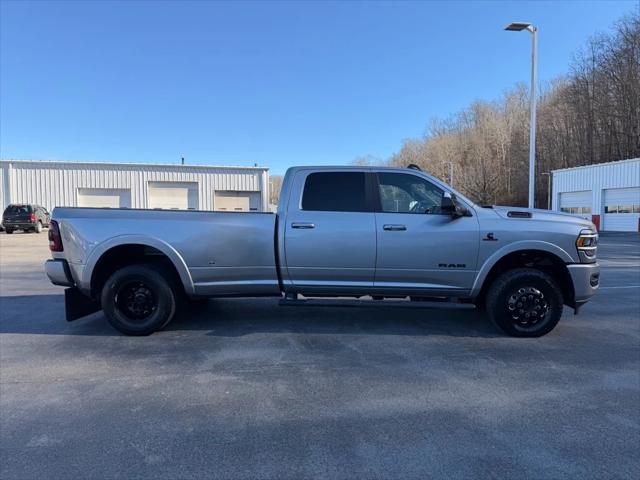 2022 RAM 3500 Laramie Crew Cab 4x4 8 Box
