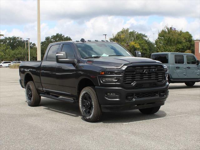 2026 RAM Ram 3500 RAM 3500 TRADESMAN CREW CAB 4X4 64 BOX