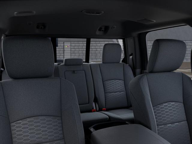 2025 Ram 3500 Big Horn Crew Cab 4x4 8' Box