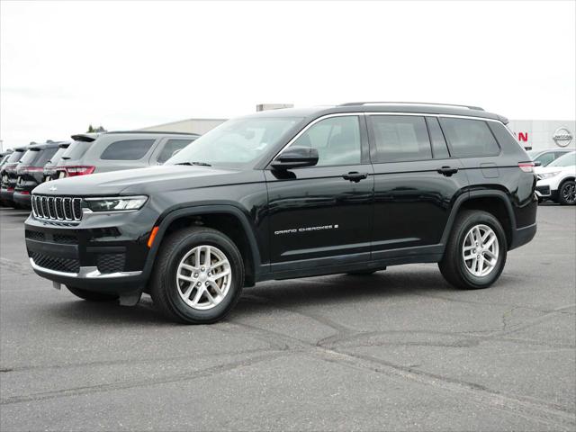 2023 Jeep Grand Cherokee L Laredo 4x4 2023 Jeep Grand Cherokee L Laredo 4x4