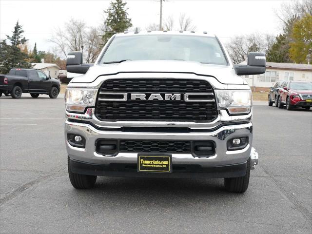 2024 RAM 3500 Big Horn Crew Cab 4x4 8 Box