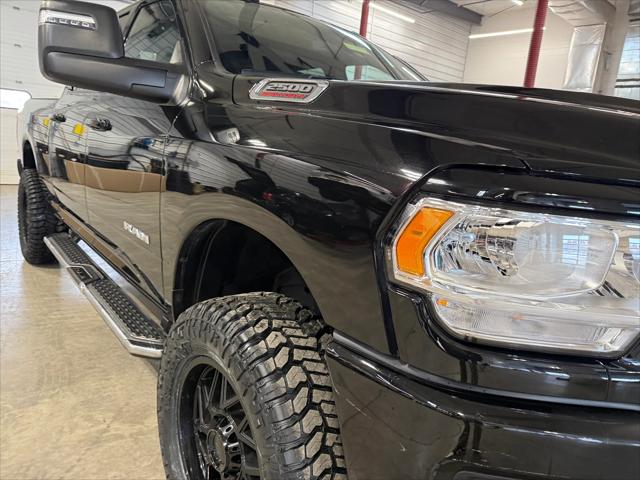 2024 RAM 2500 Big Horn Crew Cab 4x4 64 Box 2024 RAM 2500 Big Horn Crew Cab 4x4 64 Box
