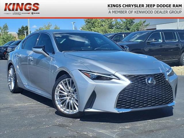 2023 Lexus IS 300 2023 Lexus IS 300