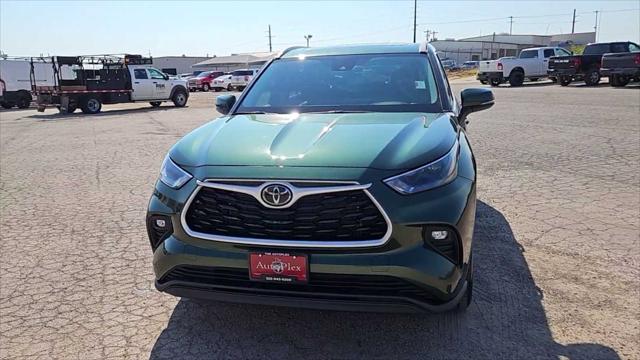 2023 Toyota Highlander XLE 2023 Toyota Highlander XLE