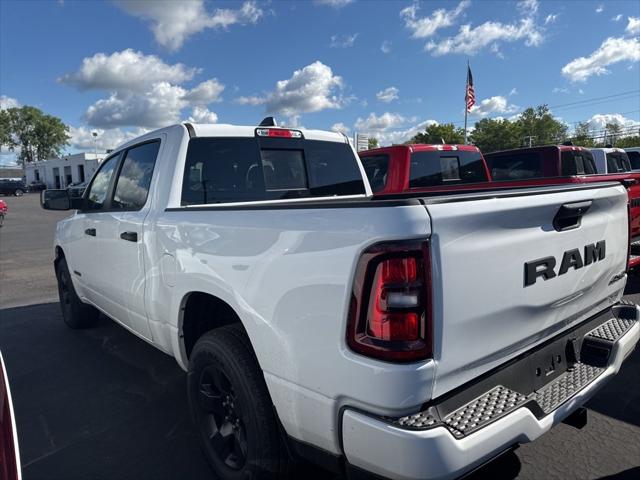 2025 RAM Ram 1500 RAM 1500 TRADESMAN CREW CAB 4X4 57 BOX