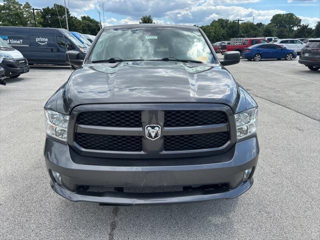 2017 RAM 1500 Express Crew Cab 4x4 57 Box