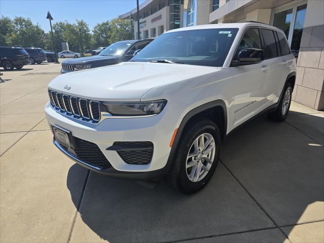 2025 Jeep Grand Cherokee Laredo X 4x4