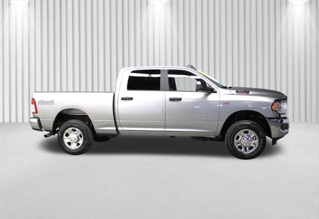 2022 RAM 2500 Big Horn Crew Cab 4x4 64 Box