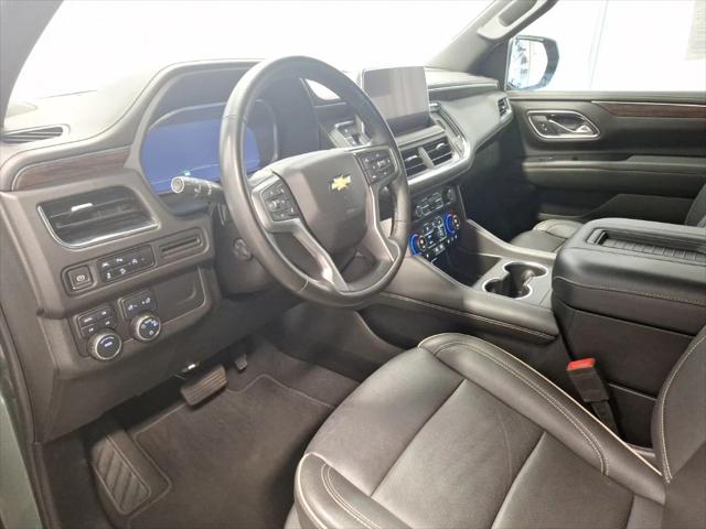 2023 Chevrolet Suburban 4WD Premier