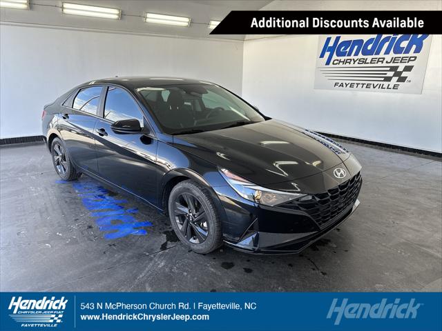 2023 Hyundai Elantra SEL 2023 Hyundai Elantra SEL
