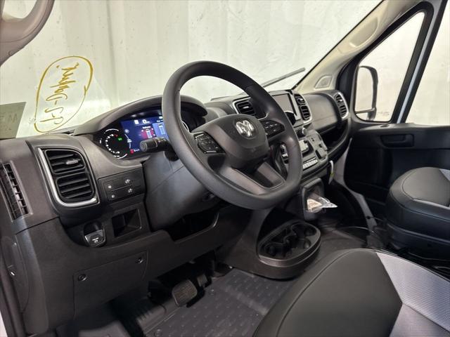 2025 RAM ProMaster 1500 Cargo Van SLT Low Roof 136 WB