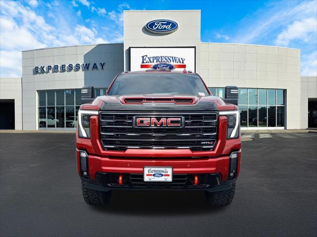 2024 GMC Sierra 2500HD 4WD Crew Cab Standard Bed AT4