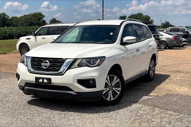 2019 Nissan Pathfinder SV 2019 Nissan Pathfinder SV