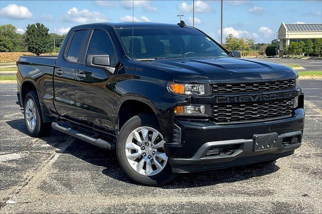 2021 Chevrolet Silverado 1500 4WD Double Cab Standard Bed Custom