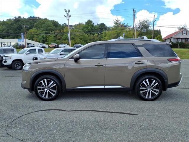 2024 Nissan Pathfinder Platinum 4WD 2024 Nissan Pathfinder Platinum 4WD