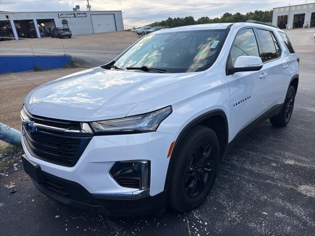 2022 Chevrolet Traverse AWD LT Cloth