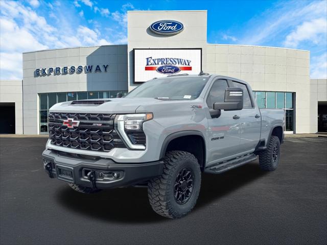 2024 Chevrolet Silverado 2500HD 4WD Crew Cab Standard Bed ZR2