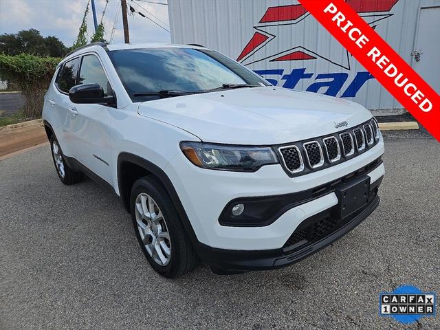 2023 Jeep Compass Latitude Lux FWD 2023 Jeep Compass Latitude Lux FWD