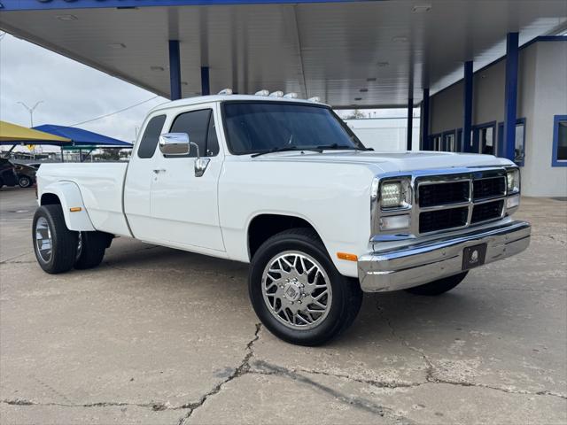 1992 Dodge D350 Base