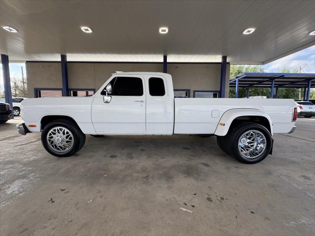 1992 Dodge D350 Base
