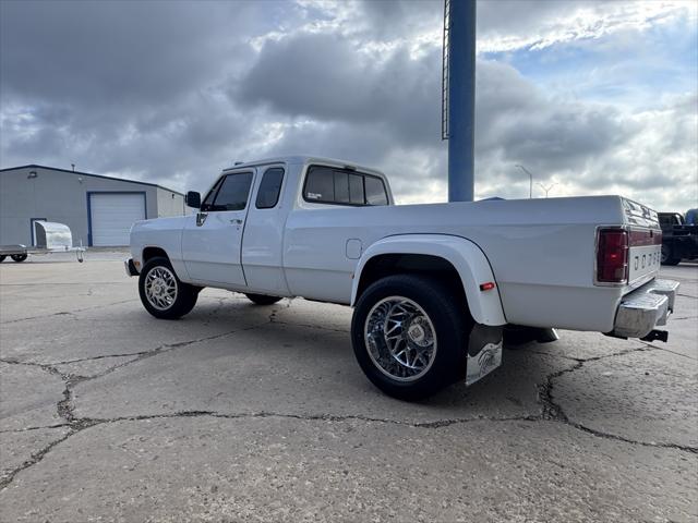 1992 Dodge D350 Base