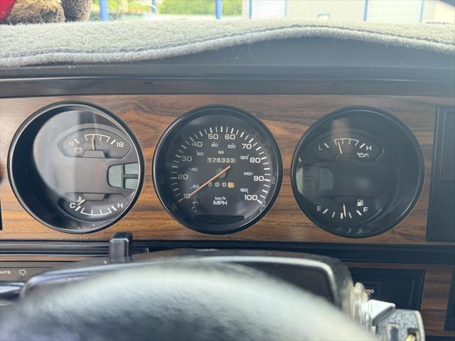 1992 Dodge D350 Base