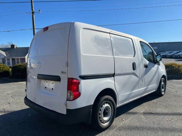 2017 Nissan NV200 S