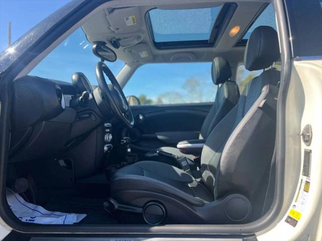 2010 MINI Cooper Cooper
