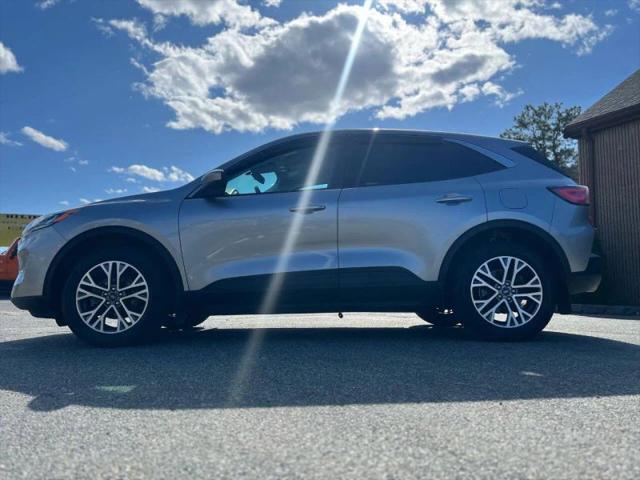 2022 Ford Escape SEL Hybrid