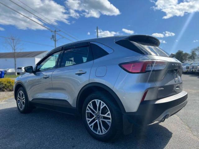 2022 Ford Escape SEL Hybrid