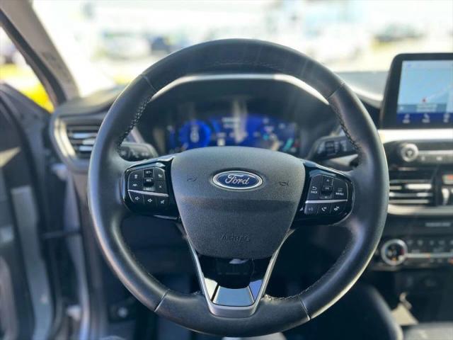 2022 Ford Escape SEL Hybrid
