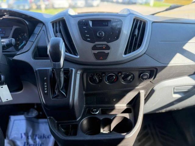 2016 Ford Transit w/Sliding Side Door w/RWB